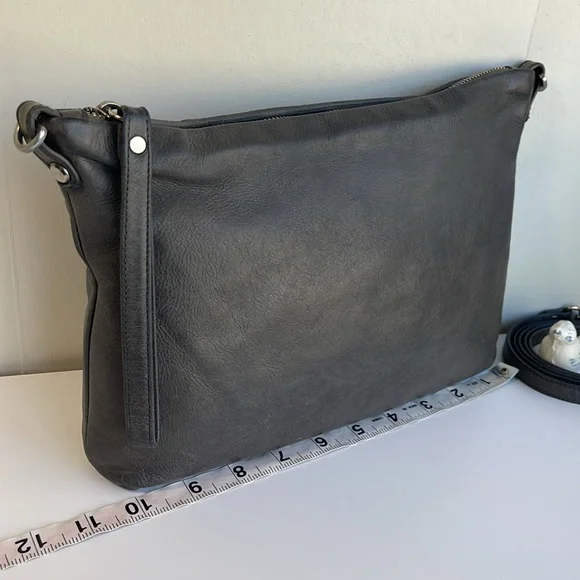 Rough & Tumble Traveler Crossbody - Picture 14 of 16